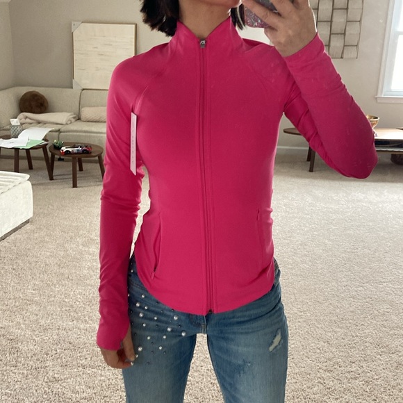 Athleta zip up jacket. Fits xs - Picture 15 of 16